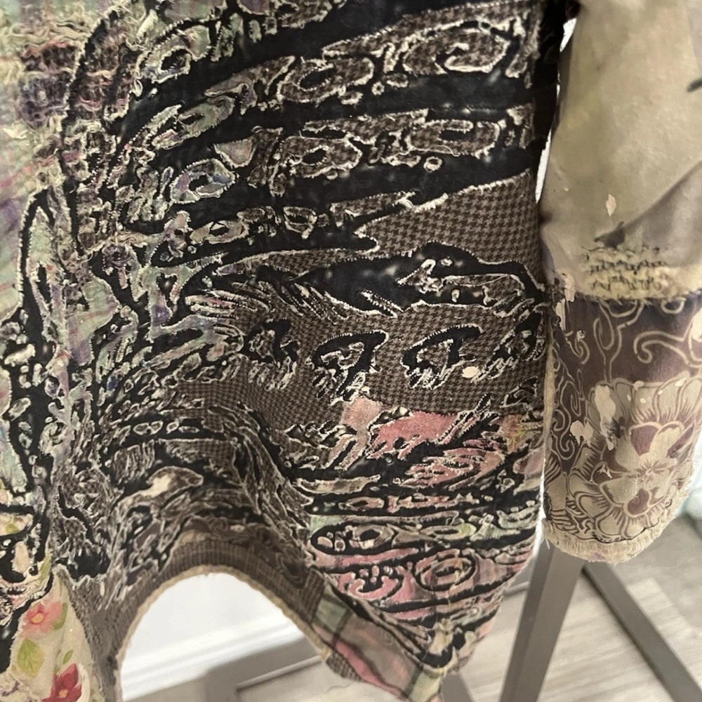 Magnolia Pearl Multicolor Patchwork Dragon Embroi… - image 5